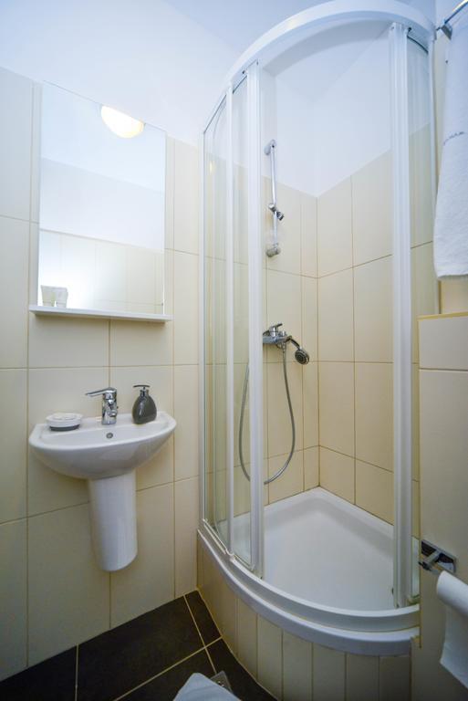 Apartment Mahagony Deluxe Zadar Cameră foto