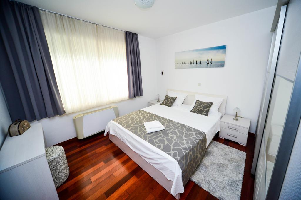 Apartment Mahagony Deluxe Zadar Cameră foto